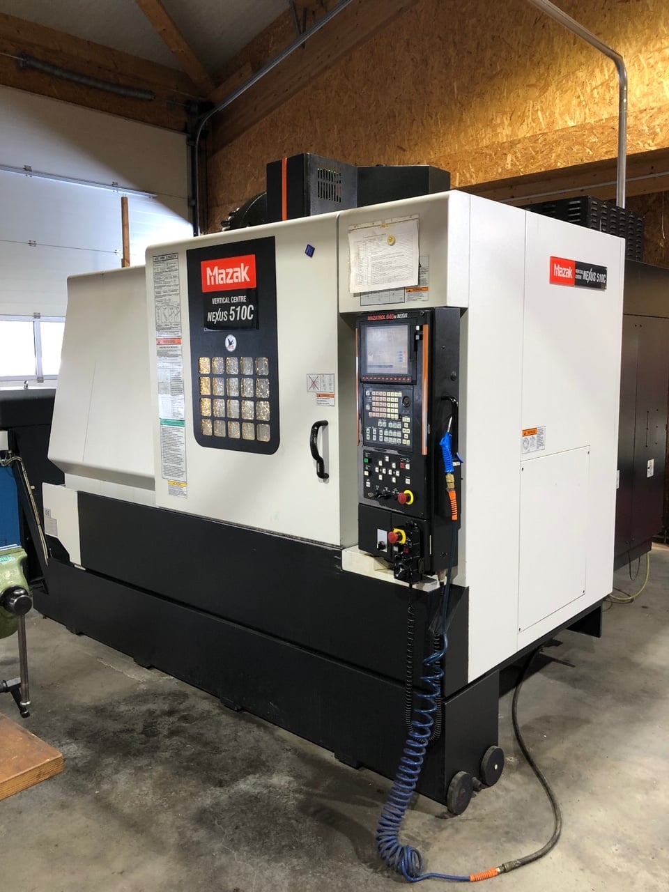 MAZAK Nexus  2005